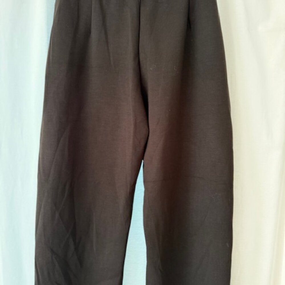 NWT - T TAHARI Wide Leg Crop Scuba Pants, Black, - Size Medium - Picture 4 of 4